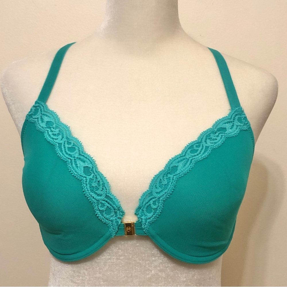 Natori T-Back Bra 
Sexy Lingerie